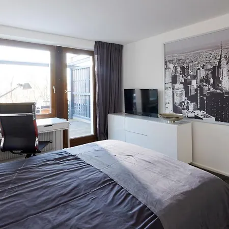 Criston - Central Living P Apartment Tübingen
